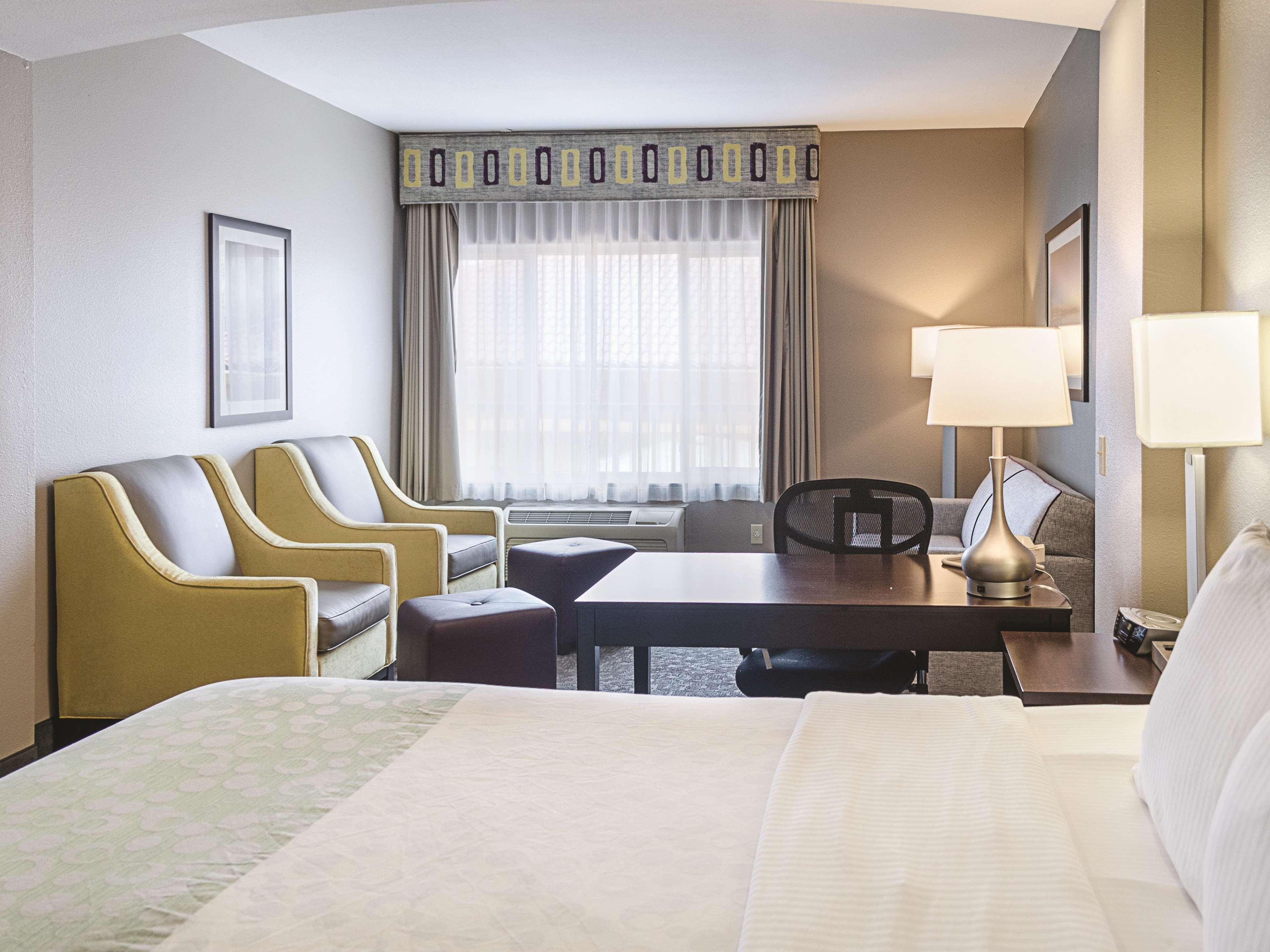 La Quinta By Wyndham Biloxi Hotell Exteriör bild