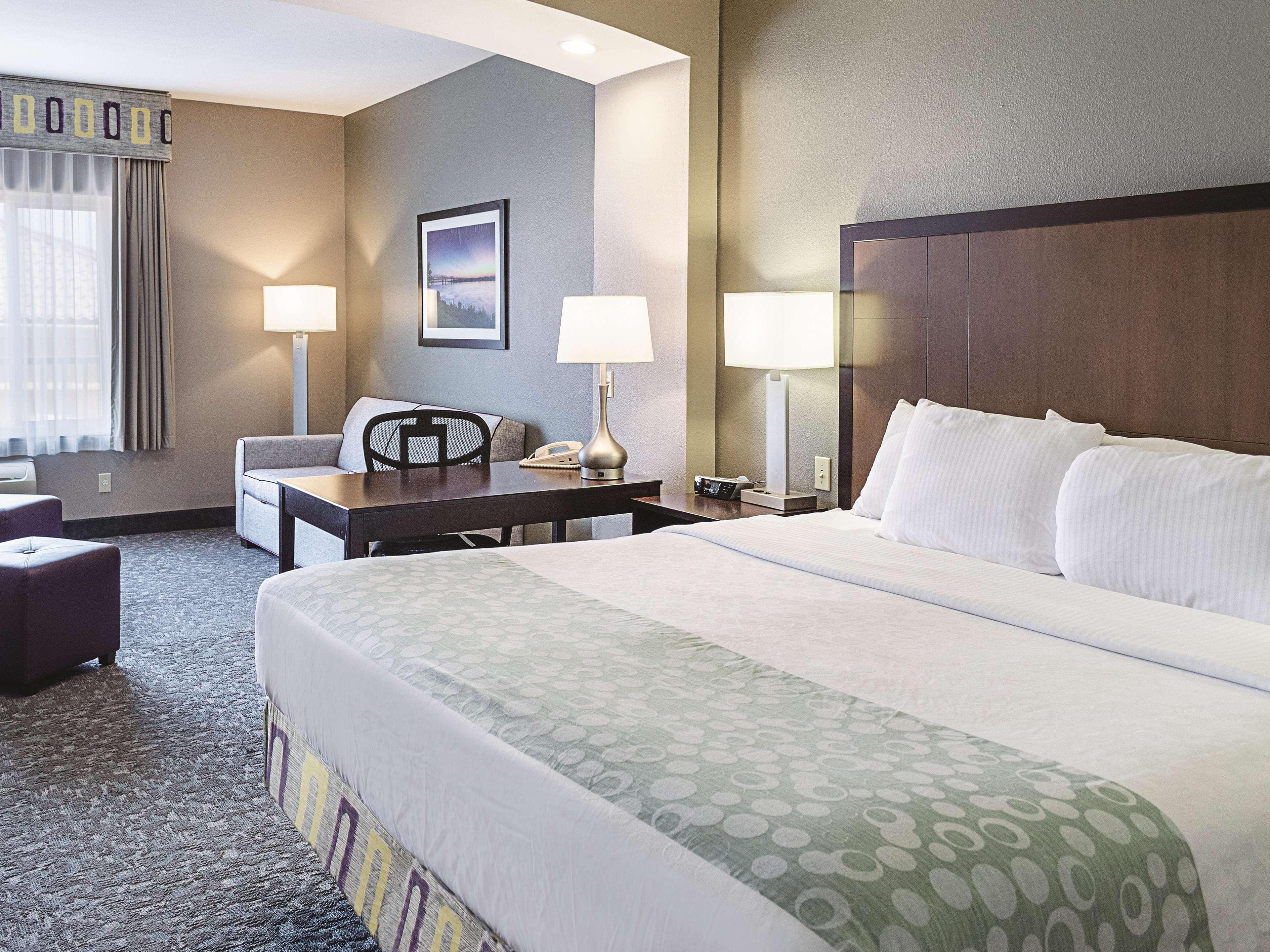 La Quinta By Wyndham Biloxi Hotell Exteriör bild