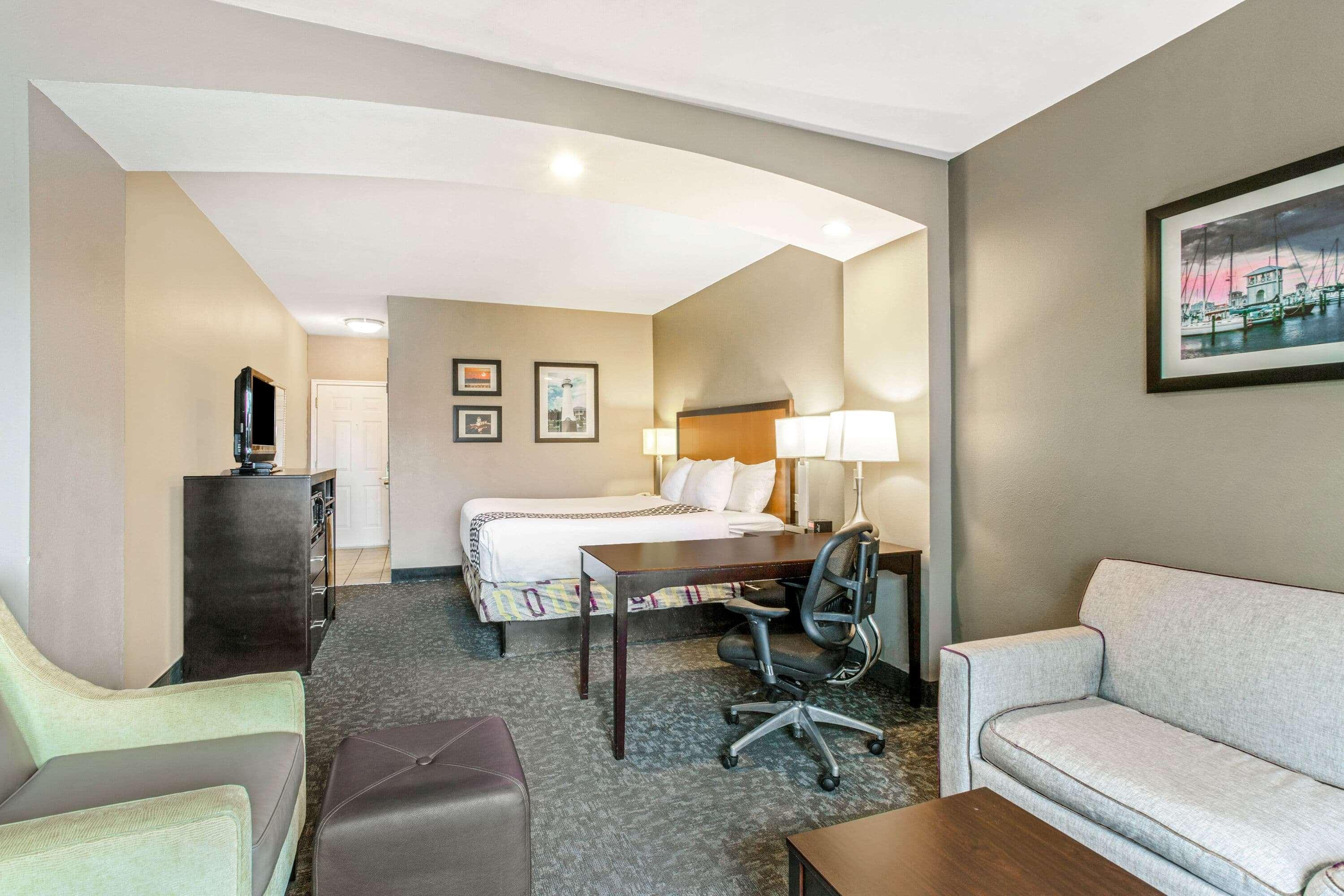 La Quinta By Wyndham Biloxi Hotell Exteriör bild
